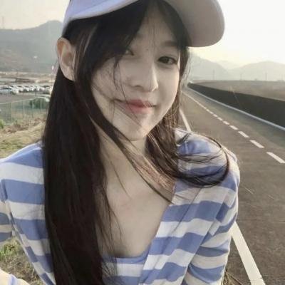 戏精女主桃花多 在线观看